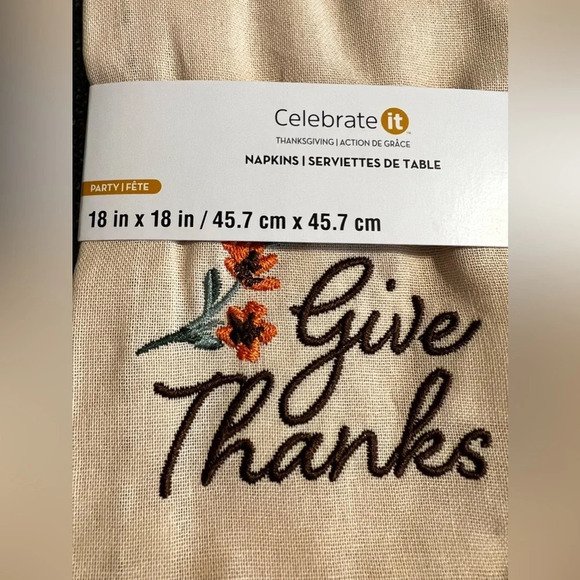 NWT “Give Thanks” Napkins - Picture 3 of 3